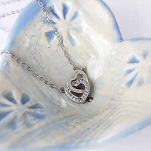 NEW 925 Sterling Silver CZ Diamond Linked Hearts Dainty Necklace
